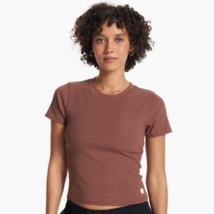 Vuori Pose Fitted T-Shirt - Women's Size XL Color Hazelnut